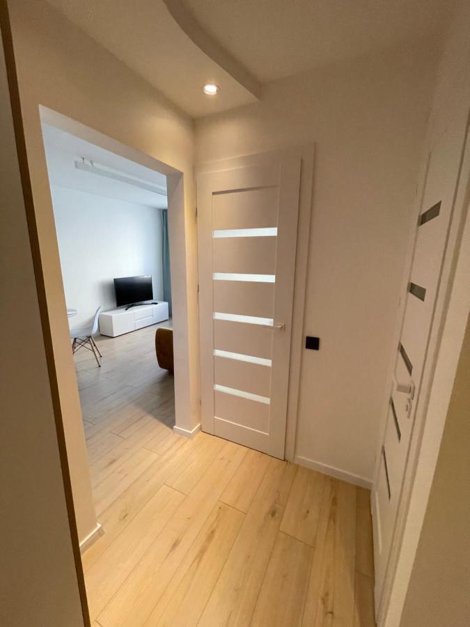 Mb Livinga Apartamentai Taikos G Mažeikiai Exteriör bild